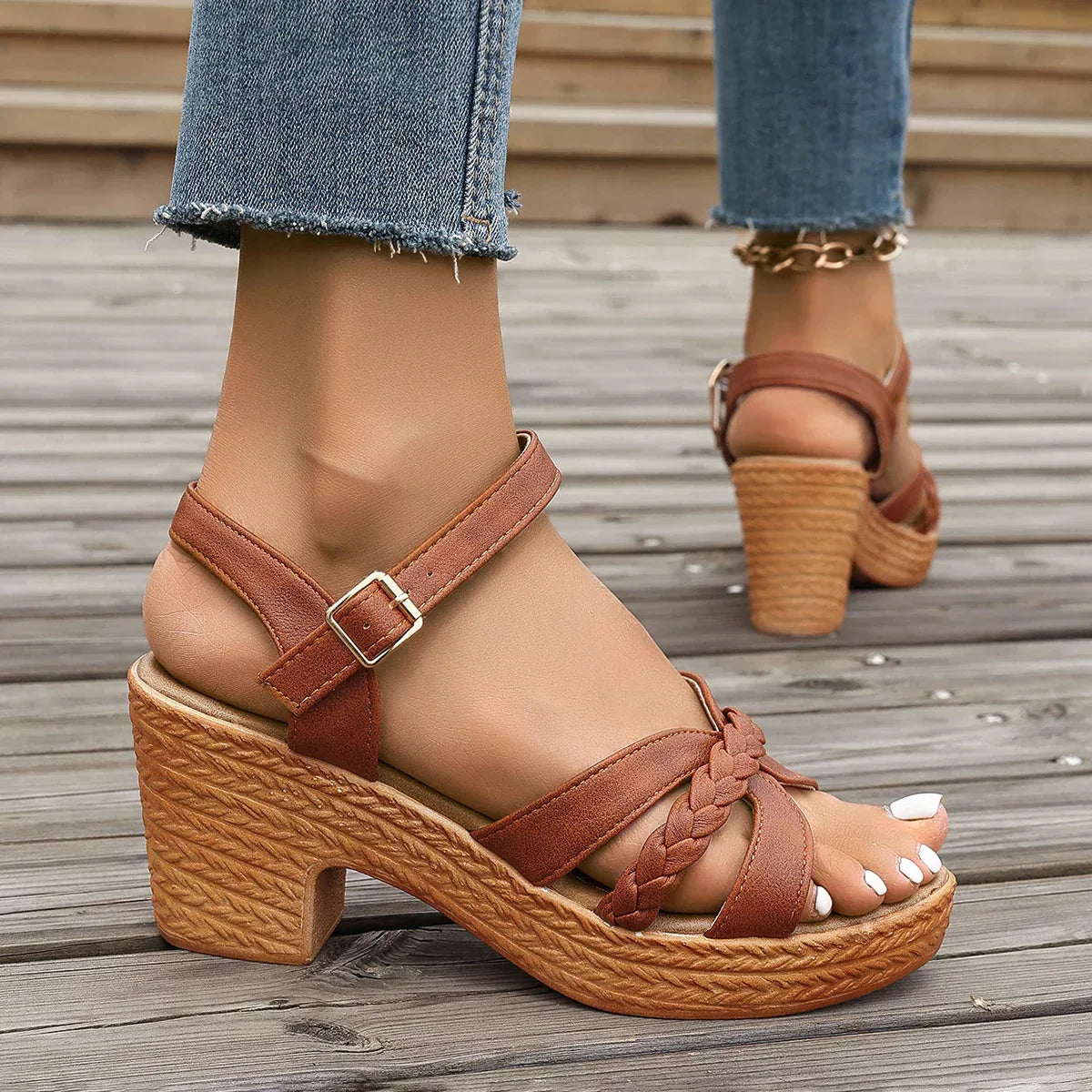 Sandalias clásicas de tacón medio Gianna™
